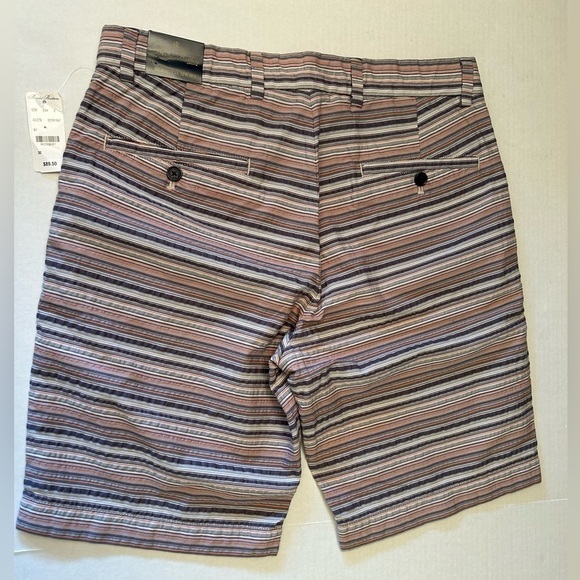 Brooks Brothers multi-stripe sear sucker mens 9” inseam shorts Sz-32. NWT T7 - Picture 5 of 12